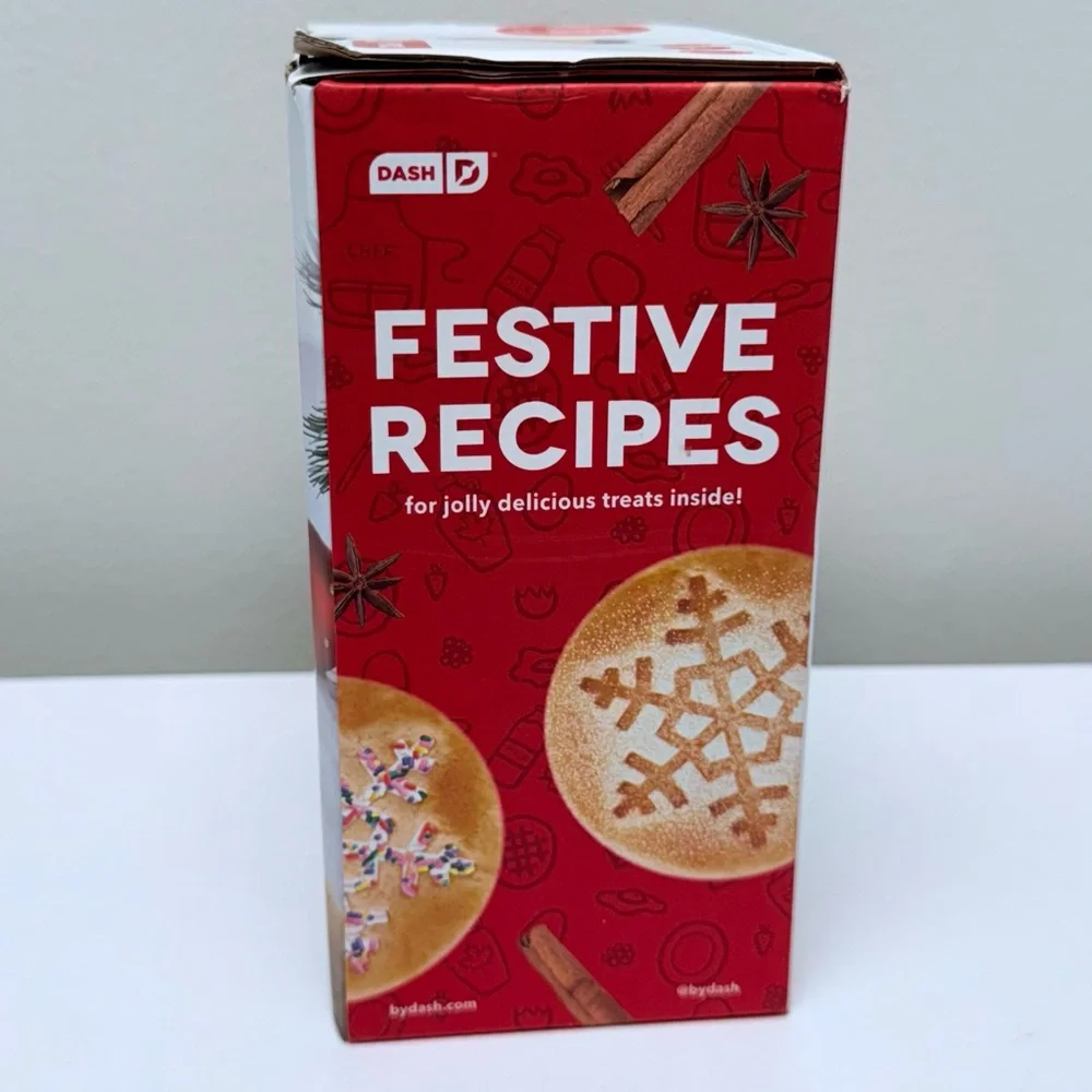 DASH Snowflake 4” Mini Waffle Maker - NIB - Picture 3 of 4